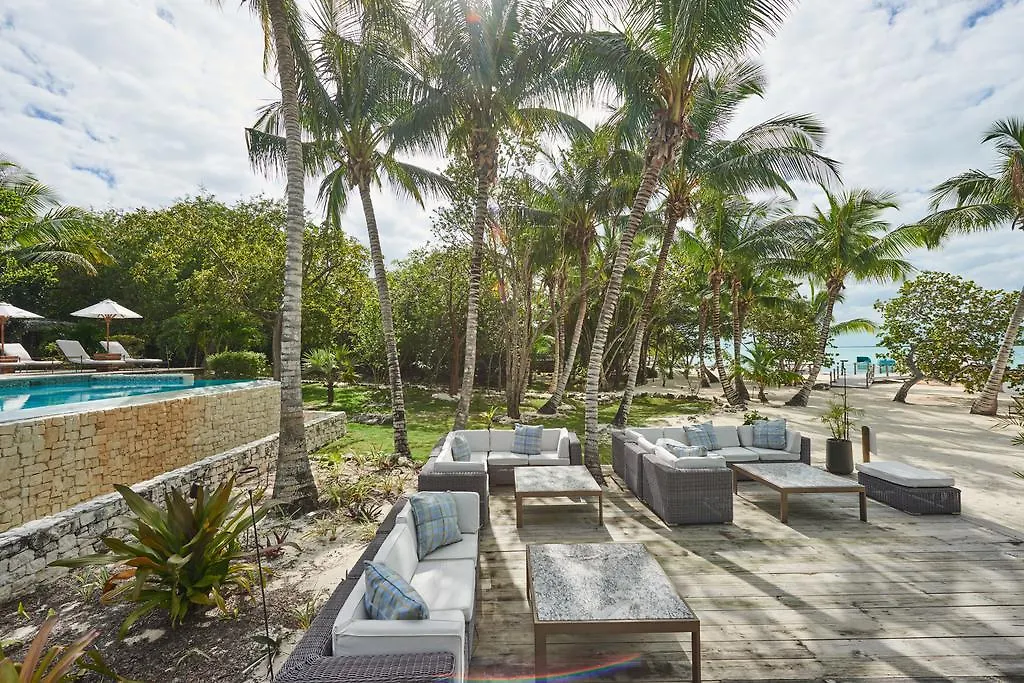 Tiamo Resort Kemps Bay 5*,
