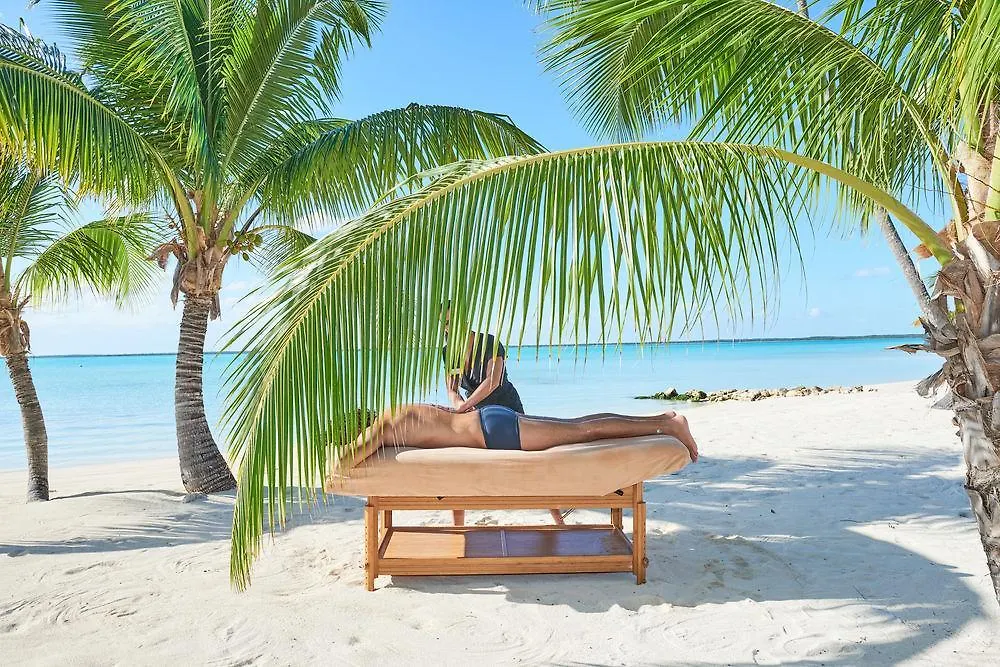 Tiamo Resort Kemps Bay 5*,