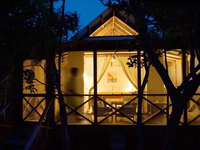 Tiamo Resort Kemps Bay